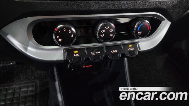 Kia All New Pride Deluxe, 2014 15