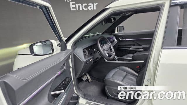 KG모빌리티(SsangYong) Torres T7, 2023 12