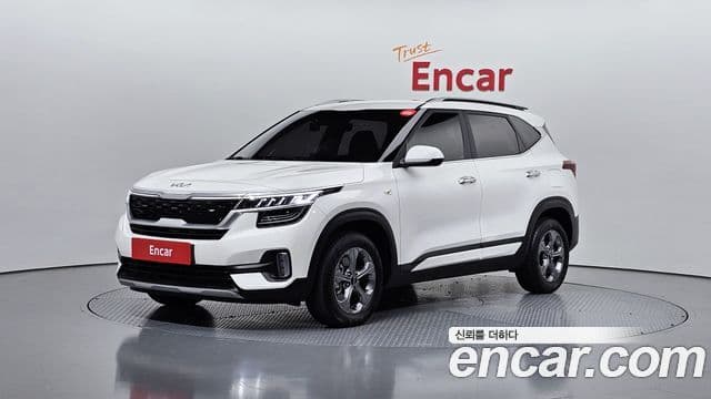 Kia Seltos Trendy, 2023 1