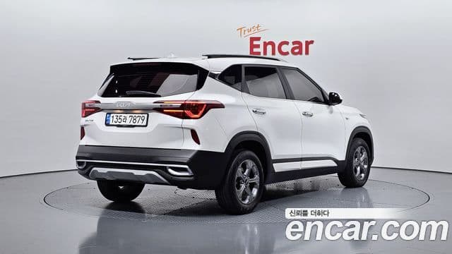 Kia Seltos Trendy, 2023 2