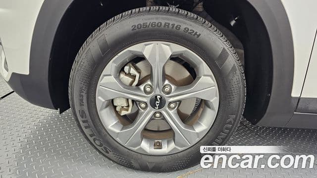 Kia Seltos Trendy, 2023 все фото