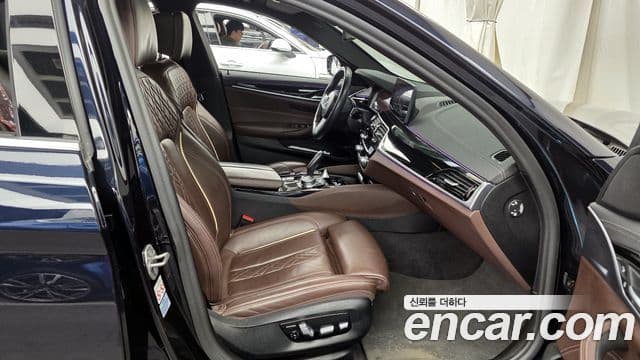 BMW 5시리즈 (G30) 523d M Sport, 2021 11
