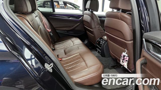 BMW 5시리즈 (G30) 523d M Sport, 2021 12