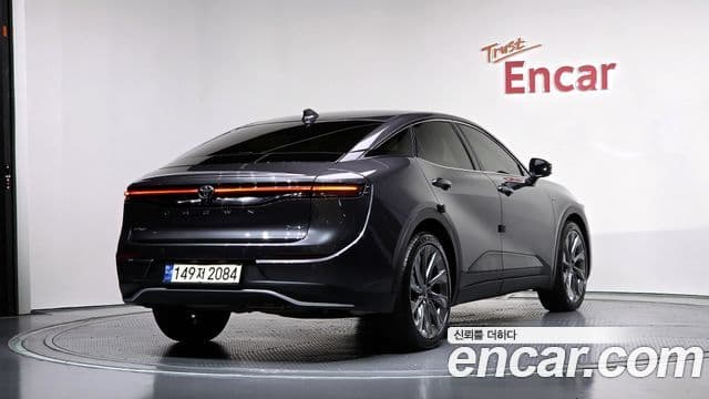Toyota 크라운 кроссовер, 2024 2