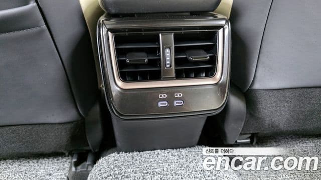 Toyota 크라운 кроссовер, 2024 18