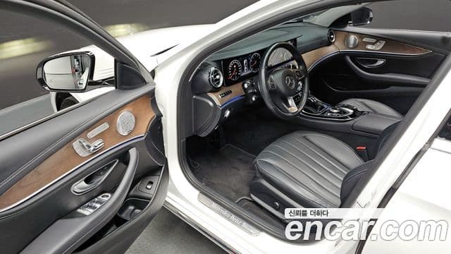 Mercedes-Benz E-класс W213 Exclusive, 2018 12