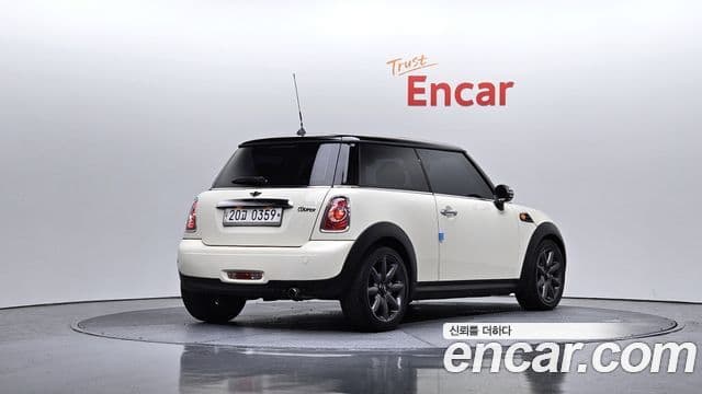 Mini Cooper SE, 2013 2