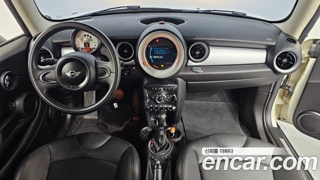 Mini Cooper SE, 2013 7