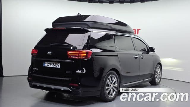 Kia The / новый New Carnival Noblesse Special, 2019 2