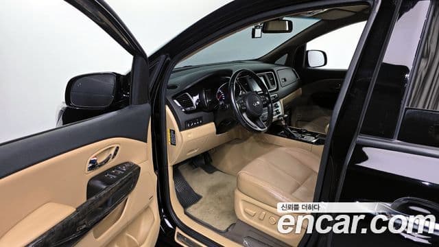 Kia The / новый New Carnival Noblesse Special, 2019 10