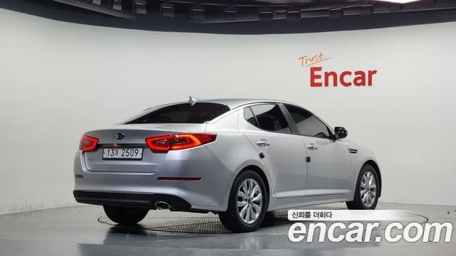 Kia The / новый New K5 LPI Prestige(для людей с инвалидностью), 2014 2