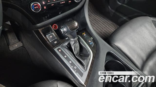 Kia The / новый New K5 LPI Prestige(для людей с инвалидностью), 2014 9