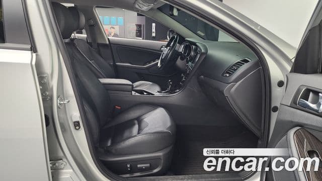 Kia The / новый New K5 LPI Prestige(для людей с инвалидностью), 2014 11