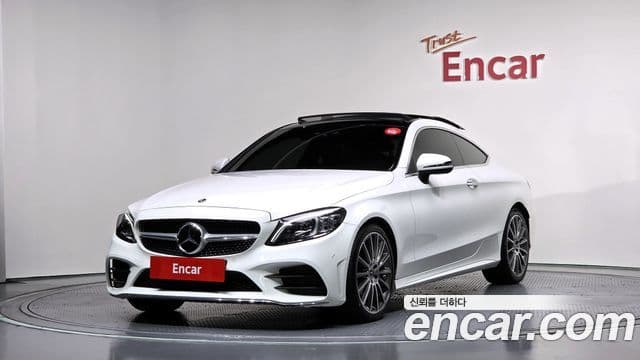 Mercedes-Benz C-класс W205 C200 купе, 2023 1