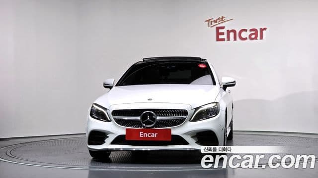 Mercedes-Benz C-класс W205 C200 купе, 2023 3