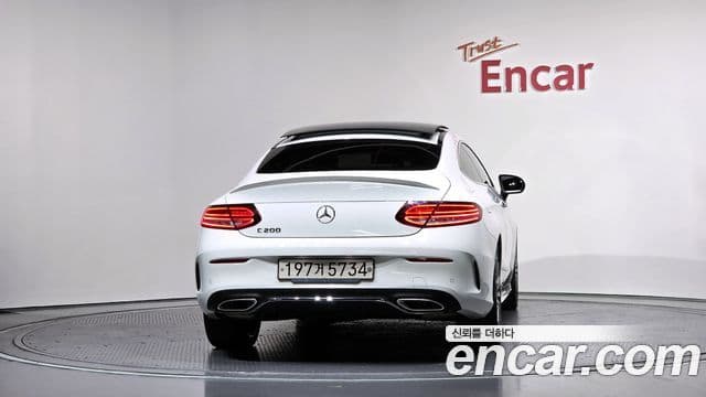 Mercedes-Benz C-класс W205 C200 купе, 2023 4