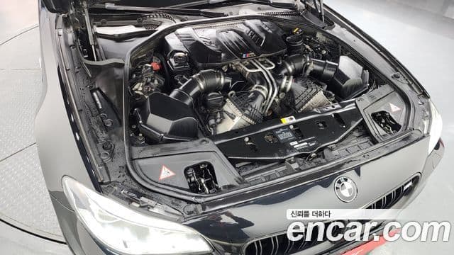 BMW M5 (F10) M5 седан, 2015 6