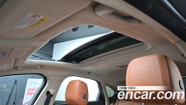 Jaguar XF (X260) 20d Portfolio AWD, 2019 18