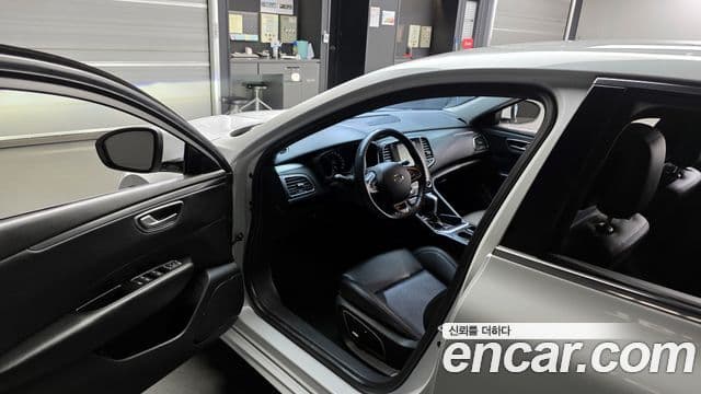 Renault Korea(Samsung) SM6 2.0 LPe SE (для людей с инвалидностью), 2019 10