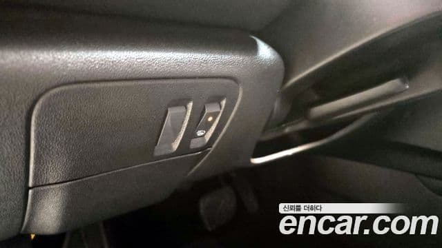 Renault Korea(Samsung) SM6 2.0 LPe SE (для людей с инвалидностью), 2019 15