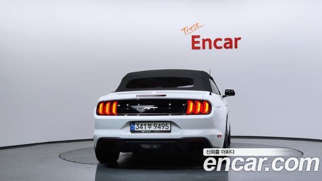 Ford Mustang GT кабриолет, 2021 4