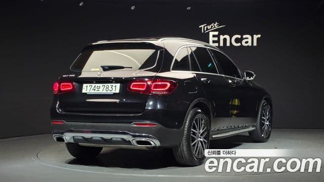 Mercedes-Benz GLC-класс X253 GLC300 4MATIC, 2020 2