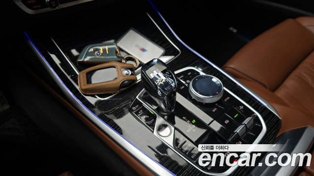 BMW X7 (G07) xDrive 40i M Sport 6인승, 2022 9