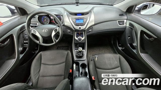 Hyundai Avante MD M16 GDI Deluxe, 2012 7