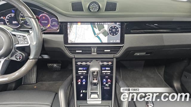 Porsche Cayenne (PO536) 3.0 E-гибрид, 2021 14