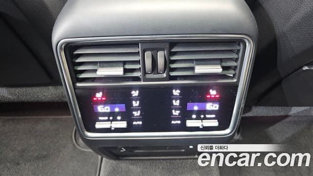 Porsche Cayenne (PO536) 3.0 E-гибрид, 2021 18