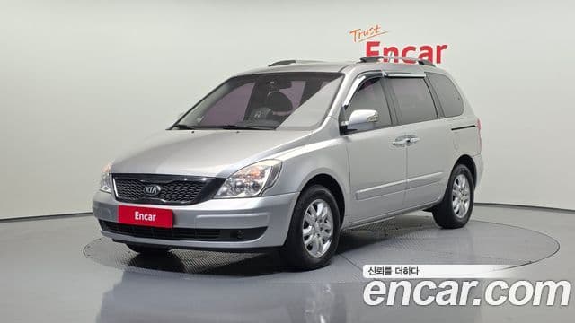 Kia Carnival R топовая версия, 2013 1