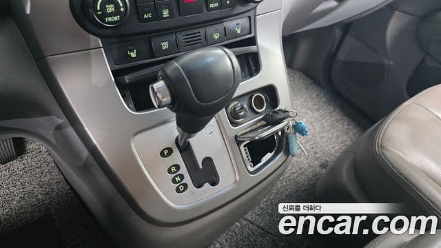 Kia Carnival R топовая версия, 2013 9