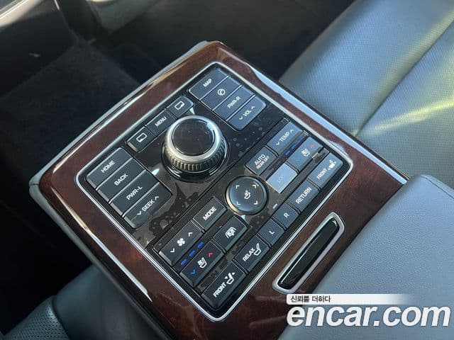 Hyundai Equus(новый кузов / новое поколение) Prestige, 2013 17