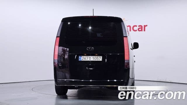 Hyundai Staria Inspiration, 2022 4