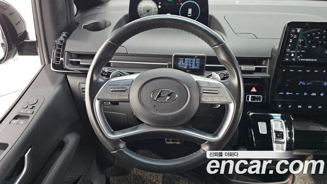 Hyundai Staria Inspiration, 2022 13