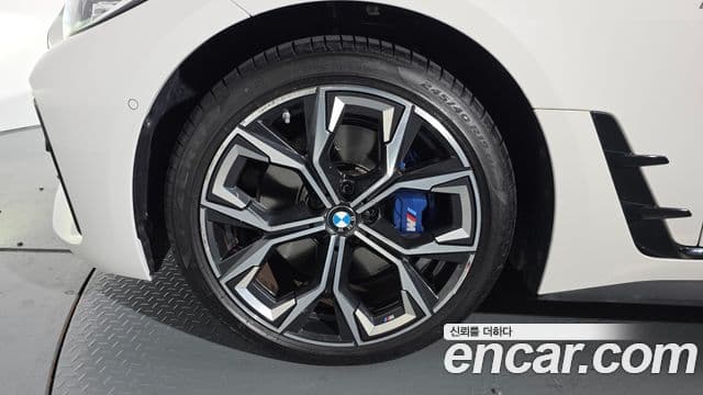 BMW 4시리즈 (G22) 420i M Sport Gran Coupe, 2024 все фото