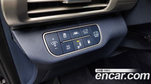 Hyundai NEXO Premium, 2022 13