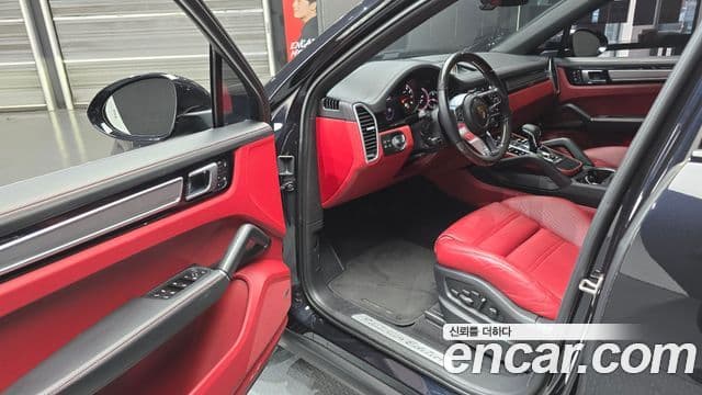 Porsche Cayenne (PO536) 3.0 купе Platinum Edition, 2022 11