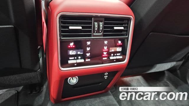 Porsche Cayenne (PO536) 3.0 купе Platinum Edition, 2022 18