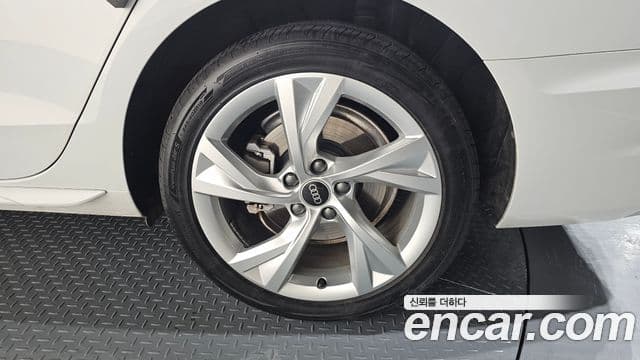 Audi A4 (B9) Premium, 2021 все фото