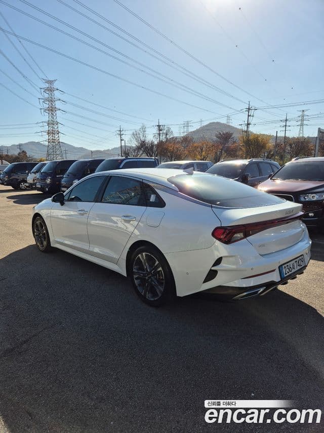 Kia The / новый New K5 гибрид 3세대 Signature, 2023 3