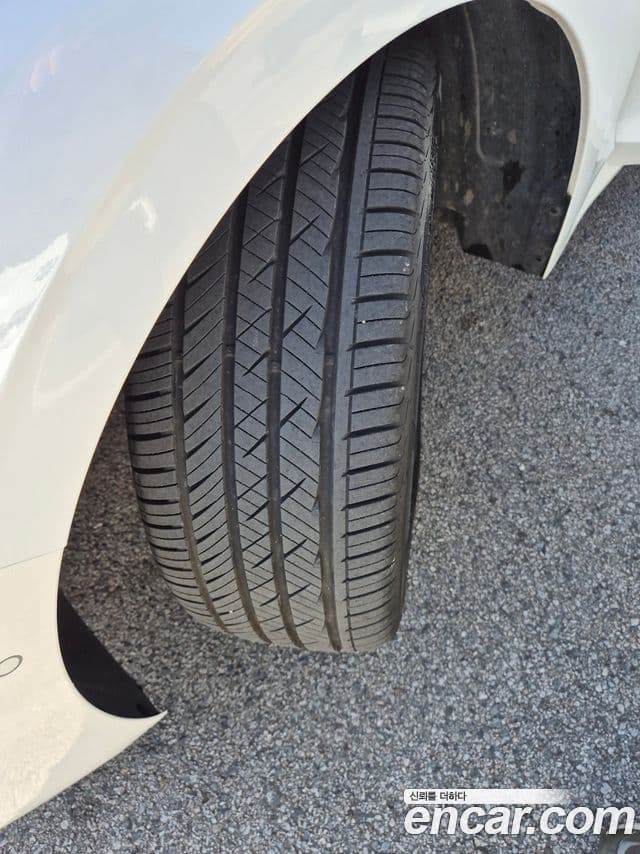 Kia The / новый New K5 гибрид 3세대 Signature, 2023 17