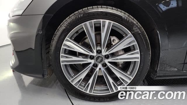 Audi A6 (C8) Premium, 2023 все фото