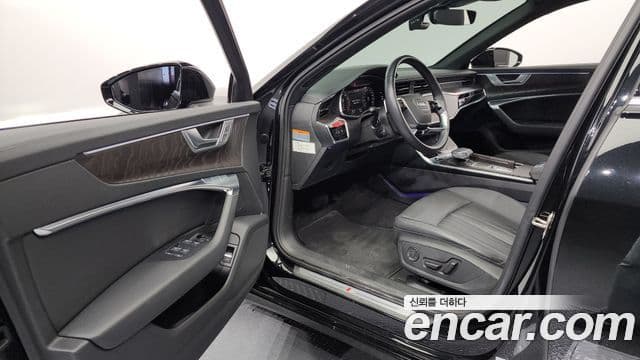 Audi A6 (C8) Premium, 2023 10