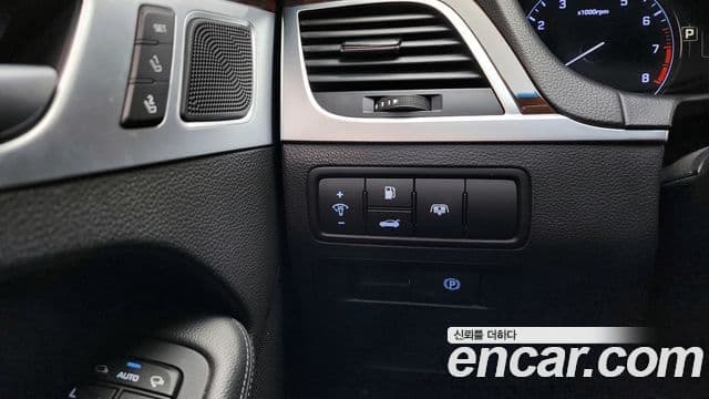 Hyundai Genesis DH G330 Premium AWD, 2015 17