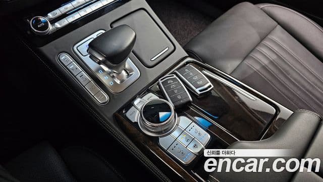 Genesis G90 Premium Luxury, 2019 9