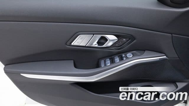 BMW 3시리즈 (G20), 2025 14