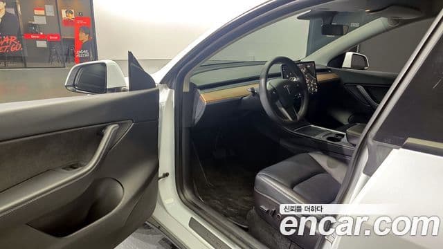 Tesla модель Y Long Range AWD, 2021 10