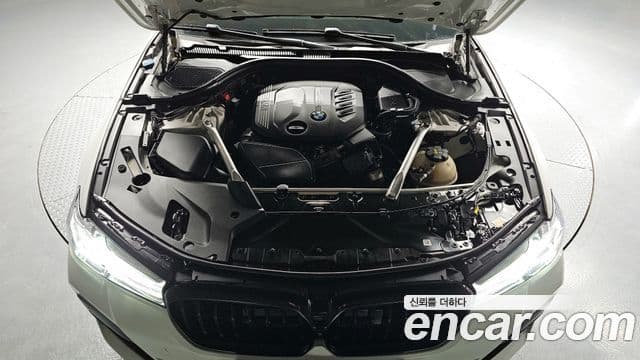BMW 5시리즈 (G30) 520d M Sport Plus, 2019 6