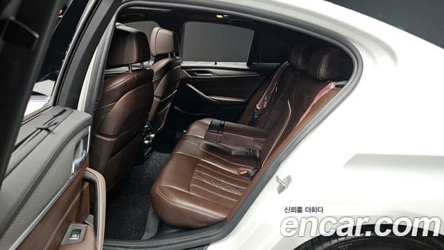 BMW 5시리즈 (G30) 520d M Sport Plus, 2019 12